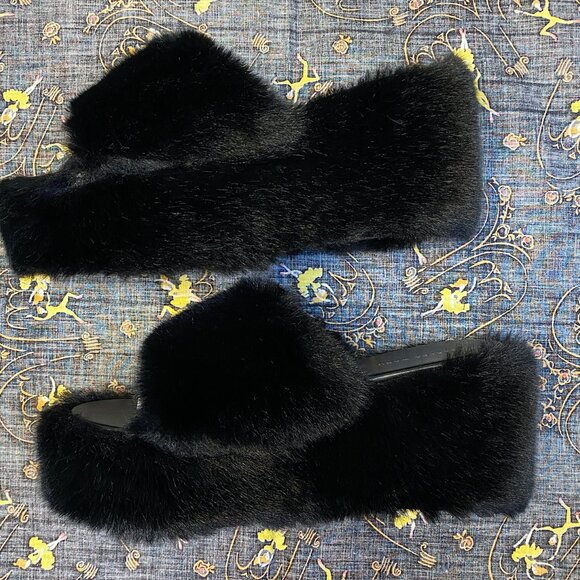 AKIRA AZALEA WANG MINNA BLACK FAUX FUR PLATFORM SANDALS SIZE 10 - Picture 6 of 10